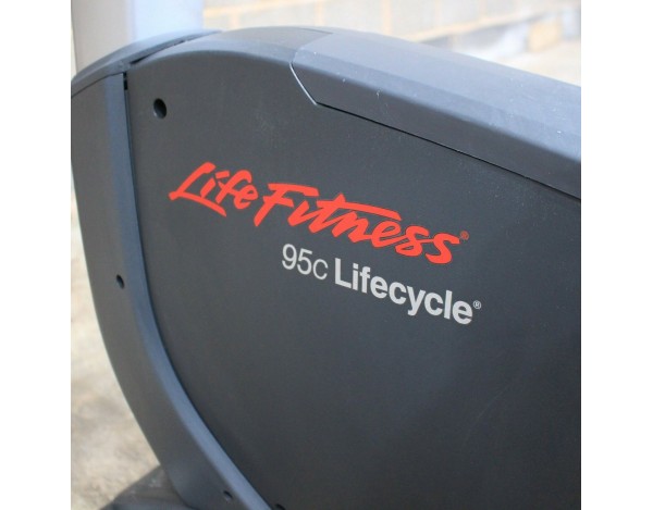 life-fitness-95c-elevation-engage-velo-droit-materiel-professionnel-occasion