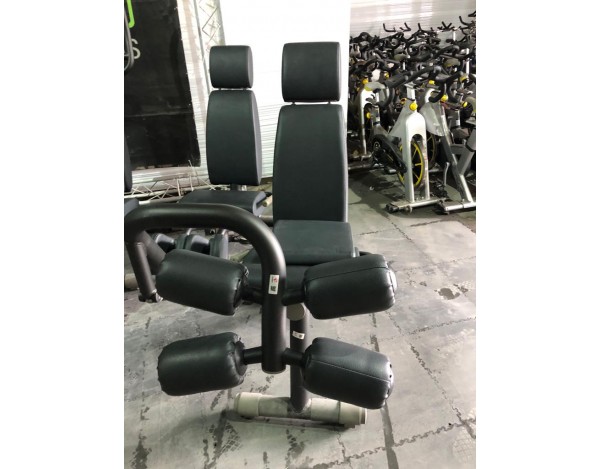 lot-6-machines-professionnelles-technogym-easyline-occasion