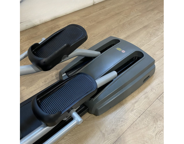 matrix-e1x-velo-elliptique-materiel-professionnel-occasion