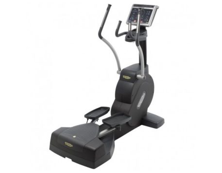 TECHNOGYM CROSSOVER EXCITE 500 LED ELLIPTIQUE  OCCASION